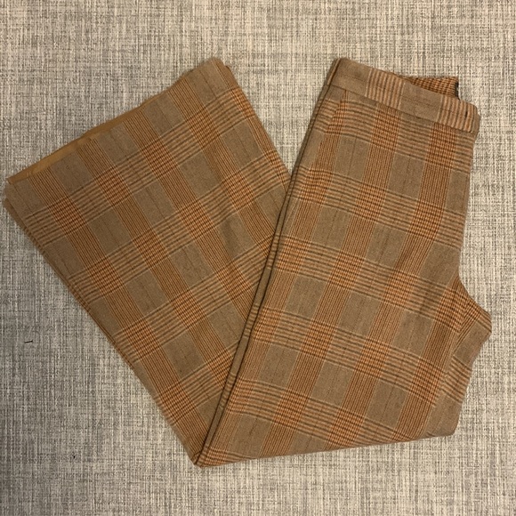 Banana Republic- wide leg plaid pants- women’s 8 - Picture 2 of 5